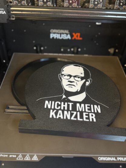 Leuchtkasten „Nicht mein Kanzler – Friedrich Merz“ | 3D-gedruckte Lampe | Statement Lightbox | Schwarz-Weiß – Bild 8